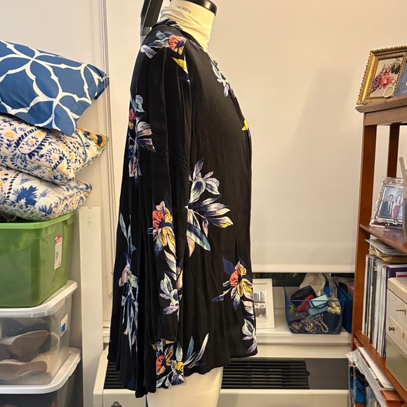 Free People Black Multicolor Floral Blouse - Picture 5 of 6